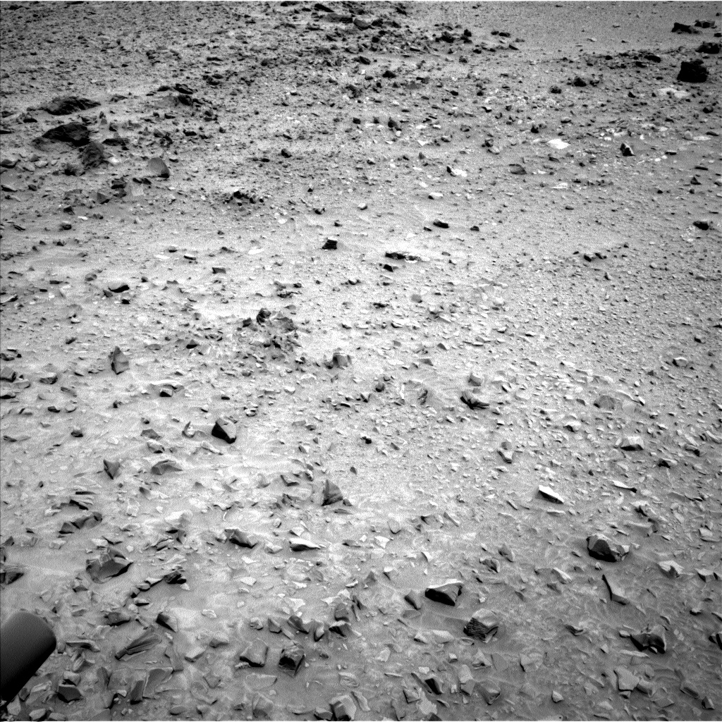 Nasa's Mars rover Curiosity acquired this image using its Left Navigation Camera on Sol 695, at drive 1332, site number 39