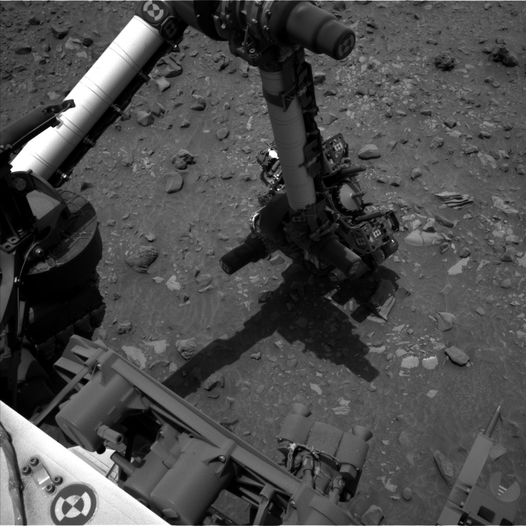 Nasa's Mars rover Curiosity acquired this image using its Left Navigation Camera on Sol 696, at drive 1396, site number 39