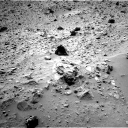 Nasa's Mars rover Curiosity acquired this image using its Left Navigation Camera on Sol 696, at drive 1474, site number 39