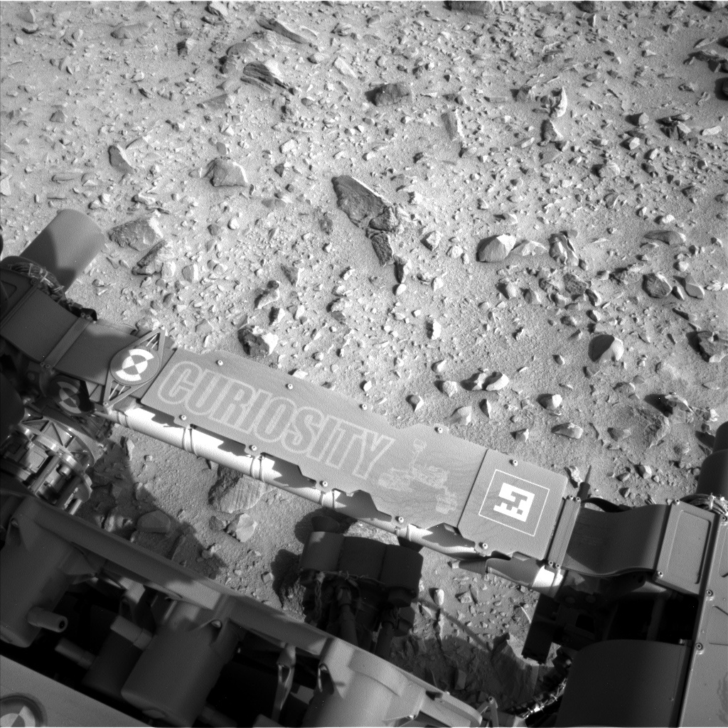 Nasa's Mars rover Curiosity acquired this image using its Left Navigation Camera on Sol 699, at drive 1552, site number 39