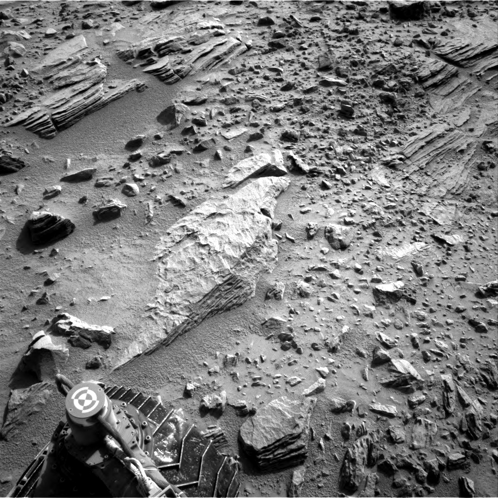 Nasa's Mars rover Curiosity acquired this image using its Right Navigation Camera on Sol 702, at drive 1666, site number 39
