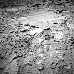 Nasa's Mars rover Curiosity acquired this image using its Left Navigation Camera on Sol 703, at drive 1666, site number 39