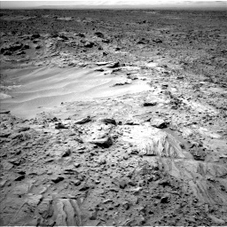 Nasa's Mars rover Curiosity acquired this image using its Left Navigation Camera on Sol 703, at drive 1690, site number 39
