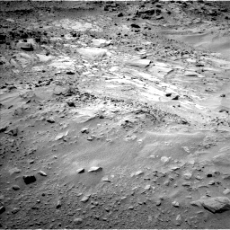 Nasa's Mars rover Curiosity acquired this image using its Left Navigation Camera on Sol 703, at drive 1738, site number 39