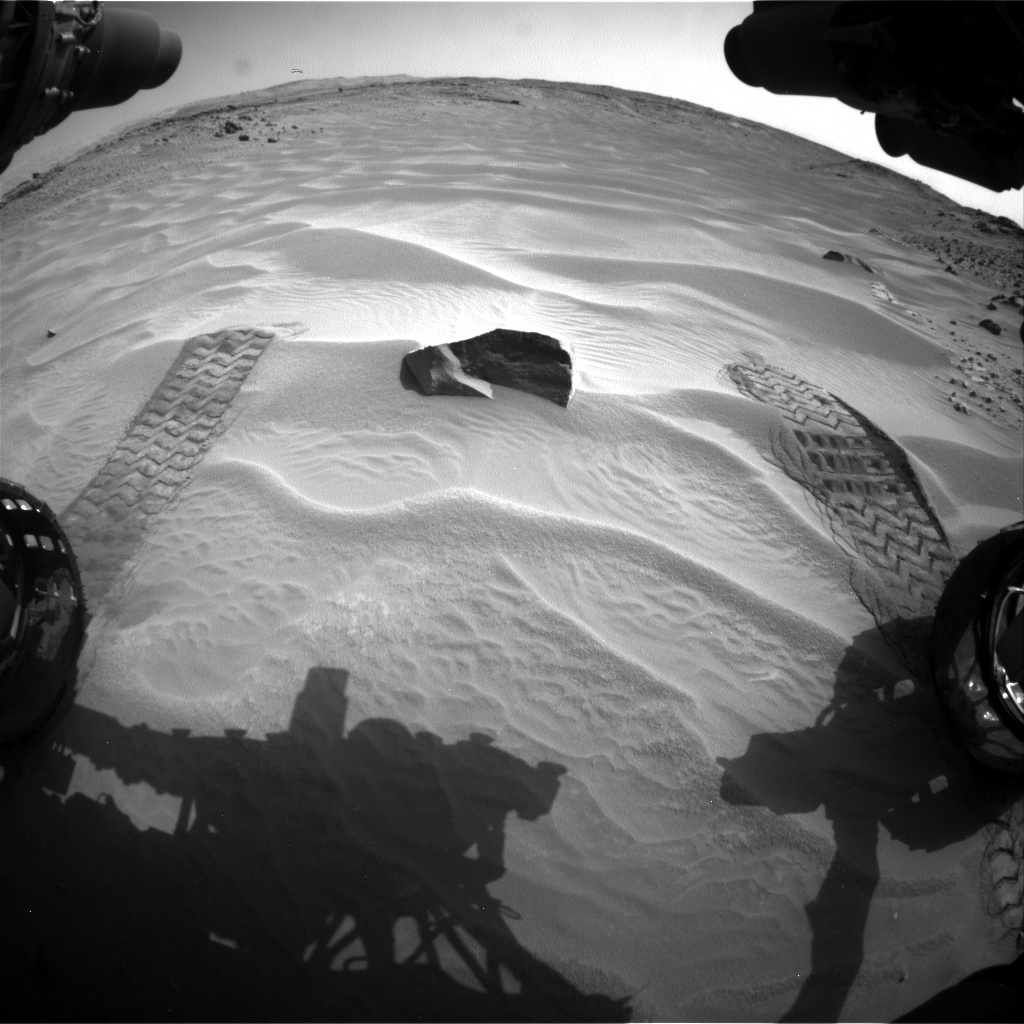 Nasa's Mars rover Curiosity acquired this image using its Front Hazard Avoidance Camera (Front Hazcam) on Sol 706, at drive 200, site number 40