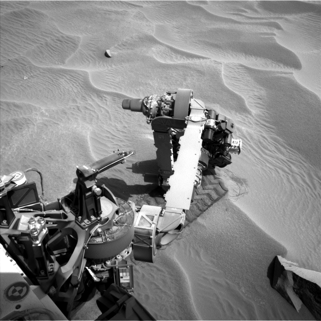 Nasa's Mars rover Curiosity acquired this image using its Left Navigation Camera on Sol 707, at drive 200, site number 40