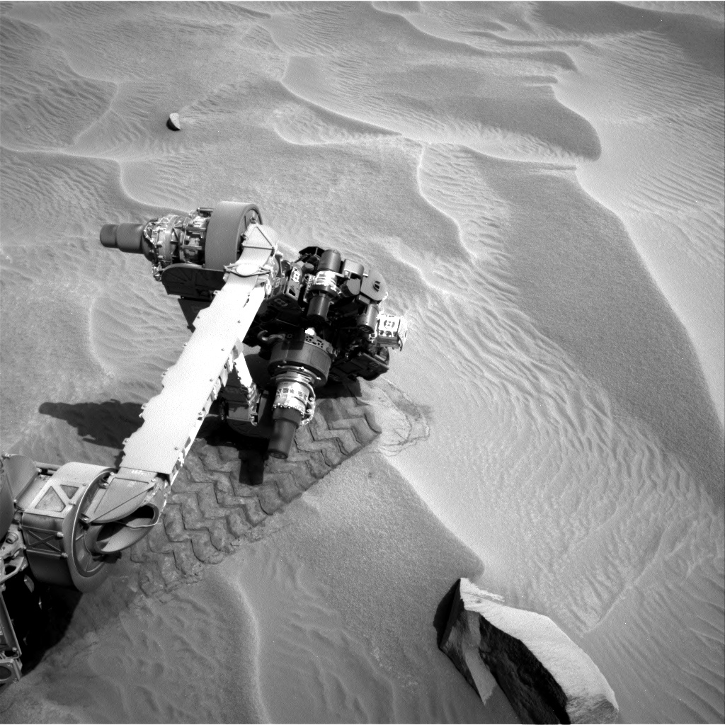 Nasa's Mars rover Curiosity acquired this image using its Right Navigation Camera on Sol 707, at drive 200, site number 40