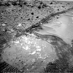 Nasa's Mars rover Curiosity acquired this image using its Left Navigation Camera on Sol 709, at drive 266, site number 40