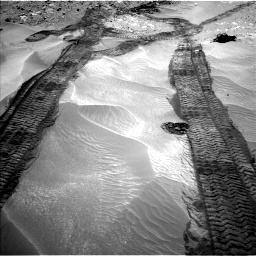 Nasa's Mars rover Curiosity acquired this image using its Left Navigation Camera on Sol 709, at drive 314, site number 40