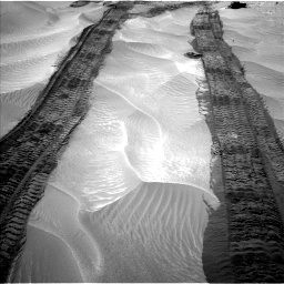 Nasa's Mars rover Curiosity acquired this image using its Left Navigation Camera on Sol 709, at drive 356, site number 40