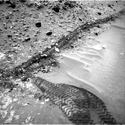 Nasa's Mars rover Curiosity acquired this image using its Right Navigation Camera on Sol 709, at drive 254, site number 40