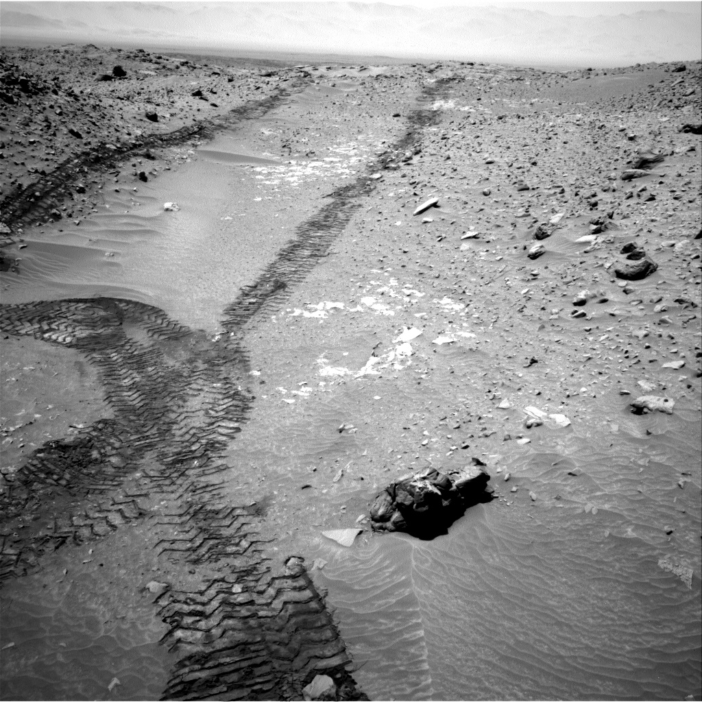 Nasa's Mars rover Curiosity acquired this image using its Right Navigation Camera on Sol 709, at drive 278, site number 40