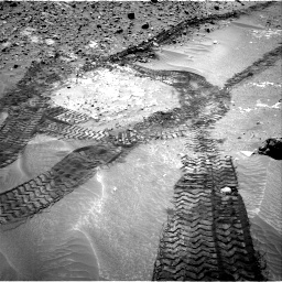 Nasa's Mars rover Curiosity acquired this image using its Right Navigation Camera on Sol 709, at drive 284, site number 40