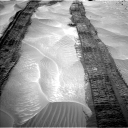 Nasa's Mars rover Curiosity acquired this image using its Left Navigation Camera on Sol 710, at drive 378, site number 40