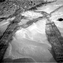 Nasa's Mars rover Curiosity acquired this image using its Left Navigation Camera on Sol 710, at drive 426, site number 40