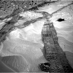 Nasa's Mars rover Curiosity acquired this image using its Right Navigation Camera on Sol 710, at drive 420, site number 40