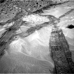 Nasa's Mars rover Curiosity acquired this image using its Right Navigation Camera on Sol 710, at drive 432, site number 40
