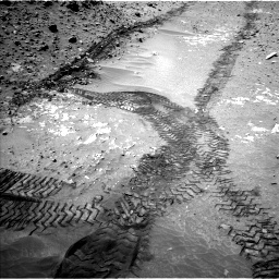 Nasa's Mars rover Curiosity acquired this image using its Left Navigation Camera on Sol 711, at drive 510, site number 40