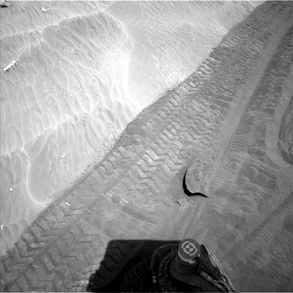 Nasa's Mars rover Curiosity acquired this image using its Left Navigation Camera on Sol 711, at drive 540, site number 40
