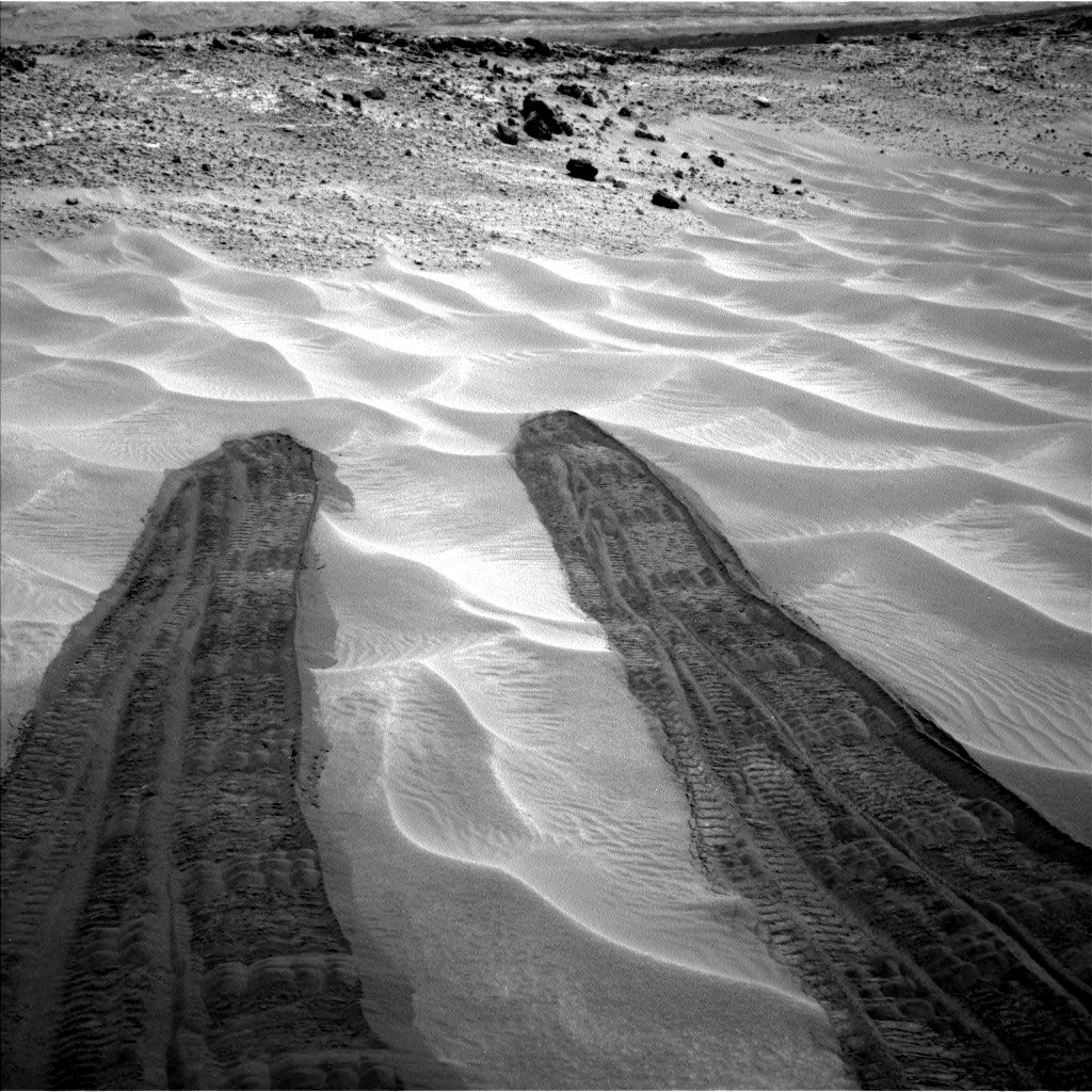 Nasa's Mars rover Curiosity acquired this image using its Left Navigation Camera on Sol 711, at drive 540, site number 40