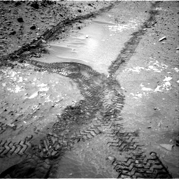 Nasa's Mars rover Curiosity acquired this image using its Right Navigation Camera on Sol 711, at drive 516, site number 40
