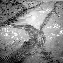 Nasa's Mars rover Curiosity acquired this image using its Right Navigation Camera on Sol 711, at drive 522, site number 40