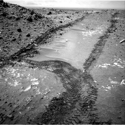 Nasa's Mars rover Curiosity acquired this image using its Right Navigation Camera on Sol 711, at drive 528, site number 40