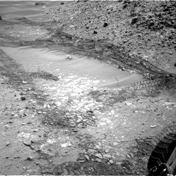 Nasa's Mars rover Curiosity acquired this image using its Right Navigation Camera on Sol 719, at drive 1304, site number 40