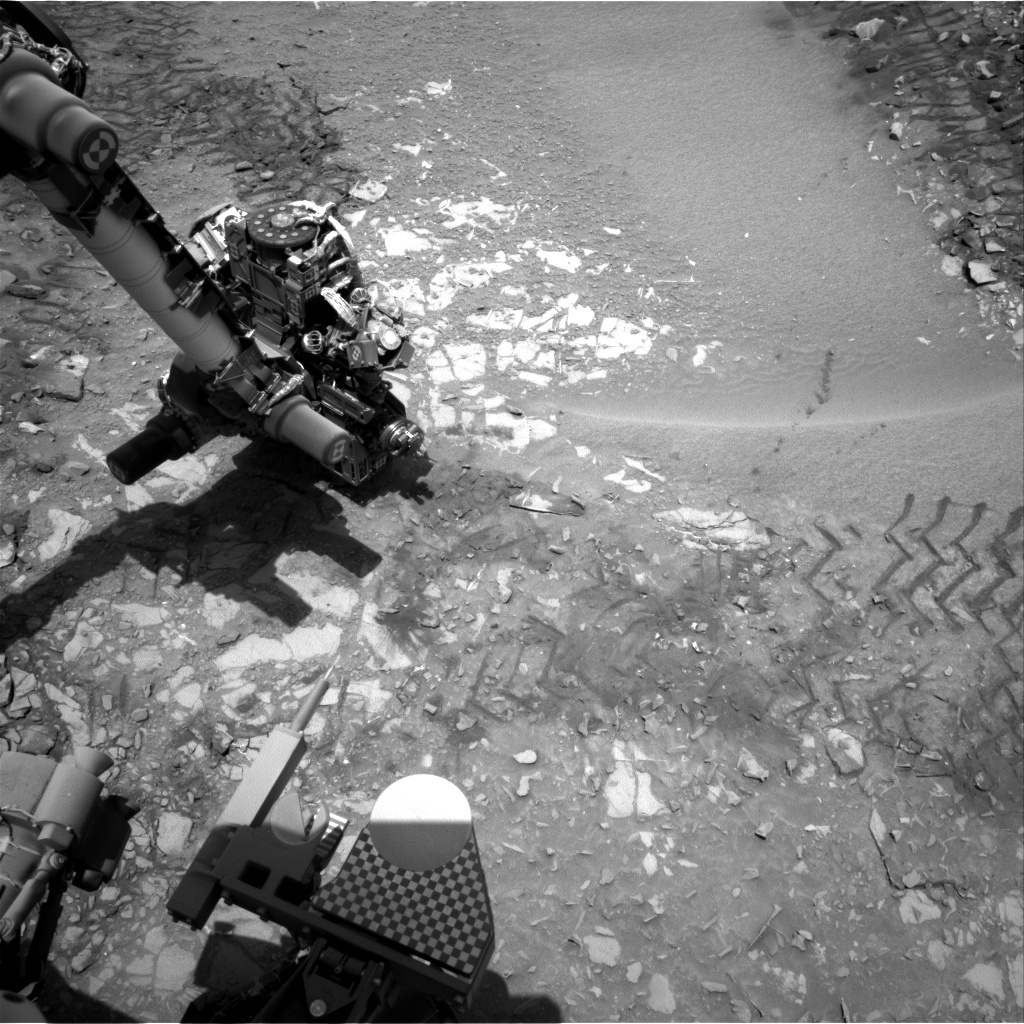 Nasa's Mars rover Curiosity acquired this image using its Right Navigation Camera on Sol 726, at drive 1378, site number 40