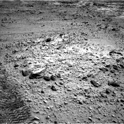 Nasa's Mars rover Curiosity acquired this image using its Left Navigation Camera on Sol 729, at drive 1672, site number 40