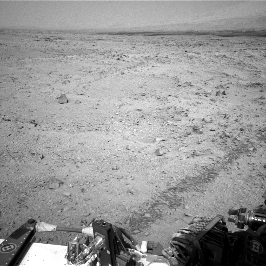 Nasa's Mars rover Curiosity acquired this image using its Left Navigation Camera on Sol 729, at drive 1850, site number 40