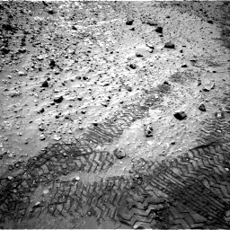 Nasa's Mars rover Curiosity acquired this image using its Right Navigation Camera on Sol 729, at drive 1384, site number 40
