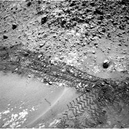 Nasa's Mars rover Curiosity acquired this image using its Right Navigation Camera on Sol 729, at drive 1396, site number 40