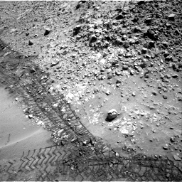 Nasa's Mars rover Curiosity acquired this image using its Right Navigation Camera on Sol 729, at drive 1420, site number 40
