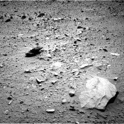 Nasa's Mars rover Curiosity acquired this image using its Right Navigation Camera on Sol 729, at drive 1558, site number 40