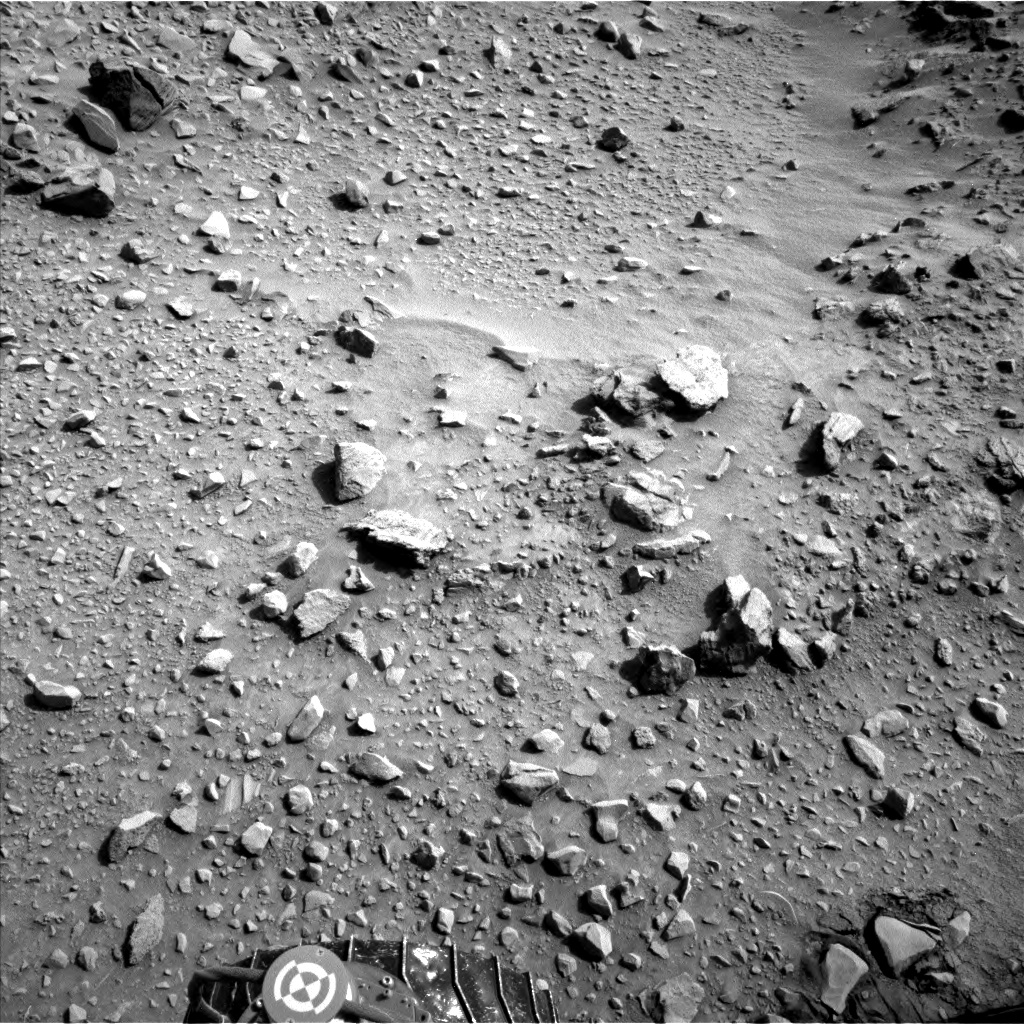 Nasa's Mars rover Curiosity acquired this image using its Left Navigation Camera on Sol 731, at drive 2040, site number 40