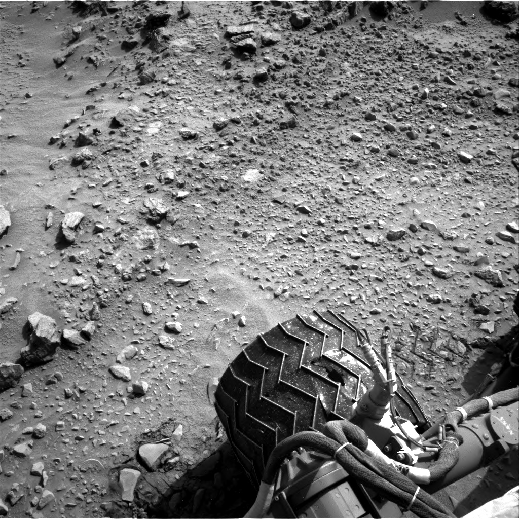 Nasa's Mars rover Curiosity acquired this image using its Right Navigation Camera on Sol 731, at drive 2040, site number 40