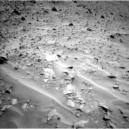 Nasa's Mars rover Curiosity acquired this image using its Left Navigation Camera on Sol 733, at drive 2082, site number 40