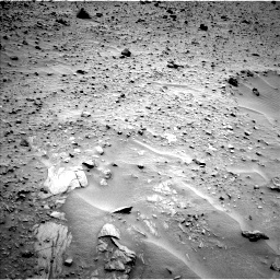 Nasa's Mars rover Curiosity acquired this image using its Left Navigation Camera on Sol 733, at drive 2094, site number 40