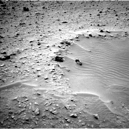 Nasa's Mars rover Curiosity acquired this image using its Left Navigation Camera on Sol 733, at drive 2142, site number 40