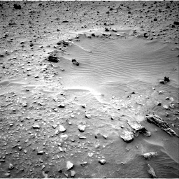 Nasa's Mars rover Curiosity acquired this image using its Right Navigation Camera on Sol 733, at drive 2136, site number 40