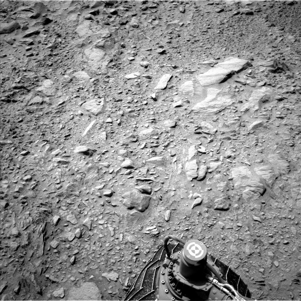 Nasa's Mars rover Curiosity acquired this image using its Left Navigation Camera on Sol 738, at drive 592, site number 41