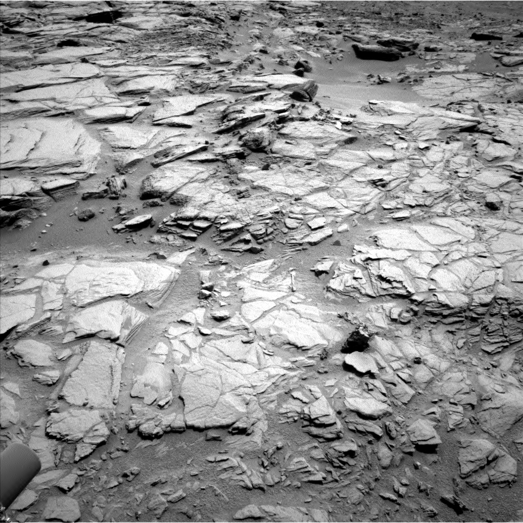 Nasa's Mars rover Curiosity acquired this image using its Left Navigation Camera on Sol 739, at drive 712, site number 41