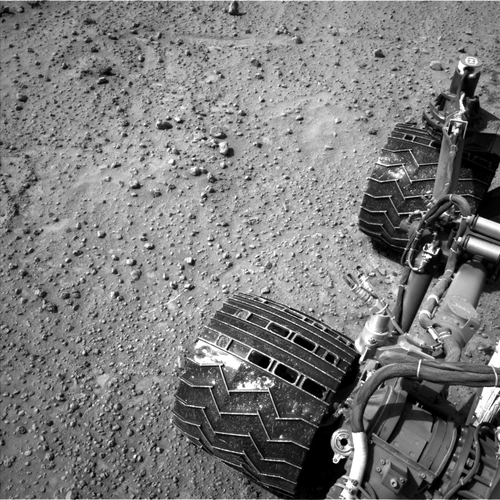 Nasa's Mars rover Curiosity acquired this image using its Left Navigation Camera on Sol 748, at drive 186, site number 42
