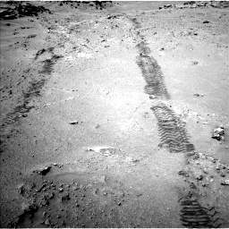 Nasa's Mars rover Curiosity acquired this image using its Left Navigation Camera on Sol 751, at drive 306, site number 42