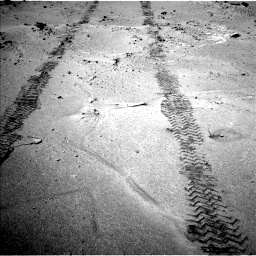 Nasa's Mars rover Curiosity acquired this image using its Left Navigation Camera on Sol 751, at drive 360, site number 42