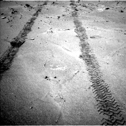 Nasa's Mars rover Curiosity acquired this image using its Left Navigation Camera on Sol 751, at drive 372, site number 42
