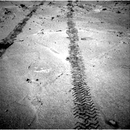 Nasa's Mars rover Curiosity acquired this image using its Right Navigation Camera on Sol 751, at drive 372, site number 42