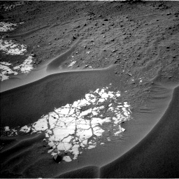 Nasa's Mars rover Curiosity acquired this image using its Left Navigation Camera on Sol 780, at drive 72, site number 43