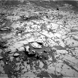 Nasa's Mars rover Curiosity acquired this image using its Left Navigation Camera on Sol 780, at drive 210, site number 43